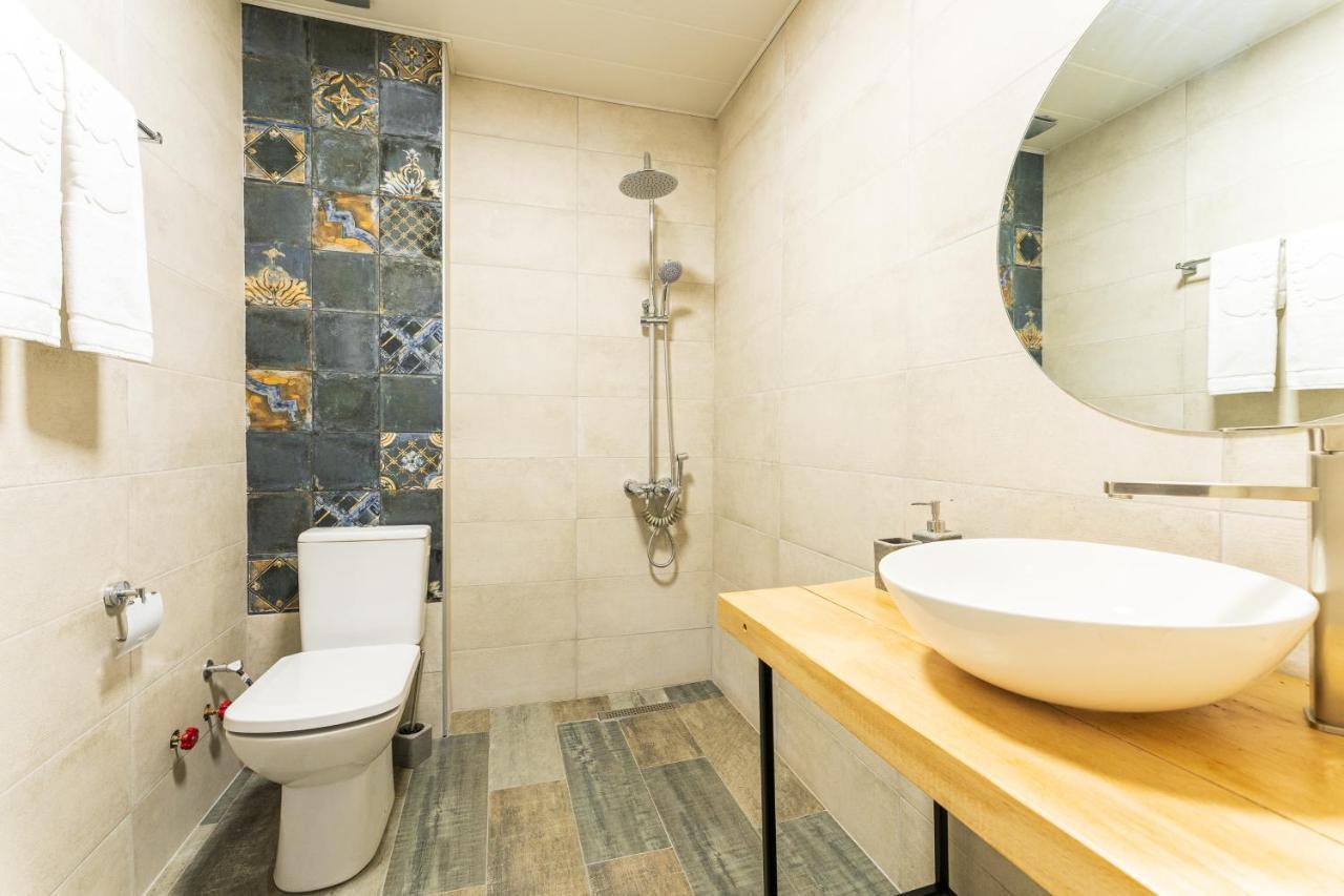 Hotel Chatini เมสเตีย ภายนอก รูปภาพ