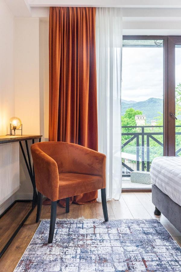 Hotel Chatini เมสเตีย ภายนอก รูปภาพ