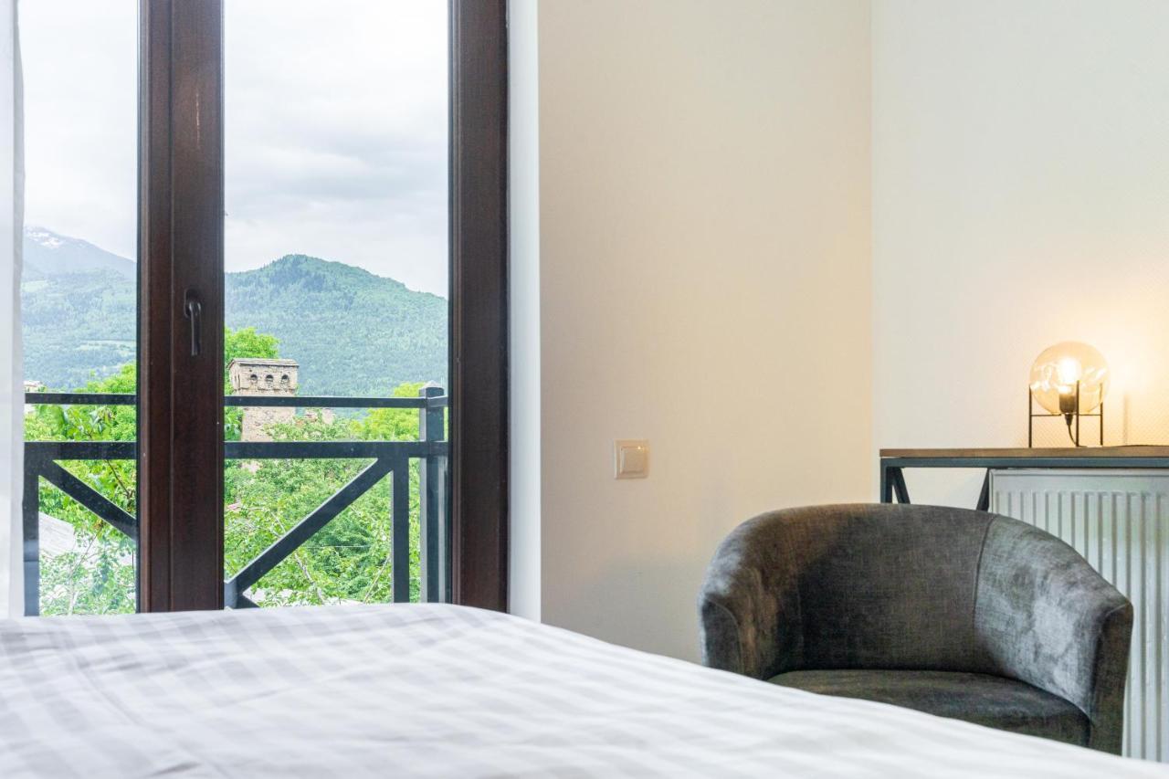 Hotel Chatini เมสเตีย ภายนอก รูปภาพ